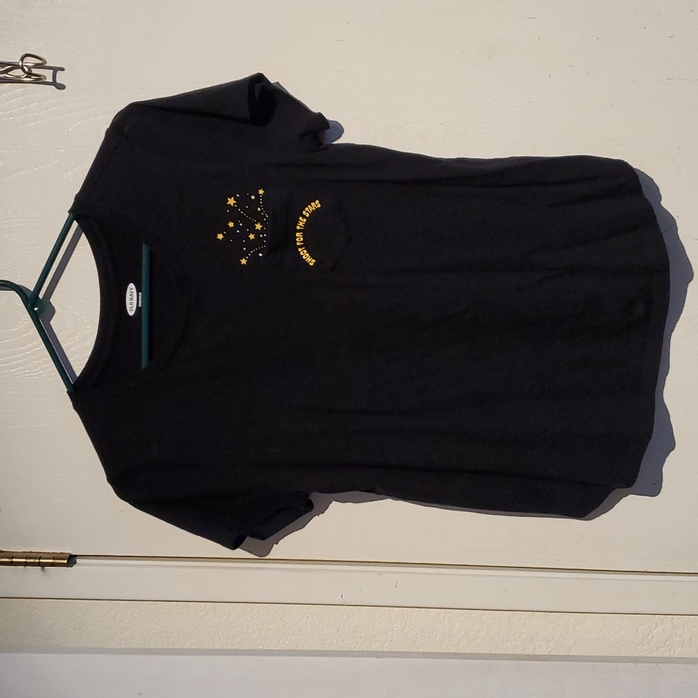Old Navy Tee SHOOT FOR THE STARS Size Medium